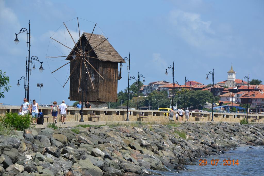 Nirvana Guest House Nesebar Exterior foto